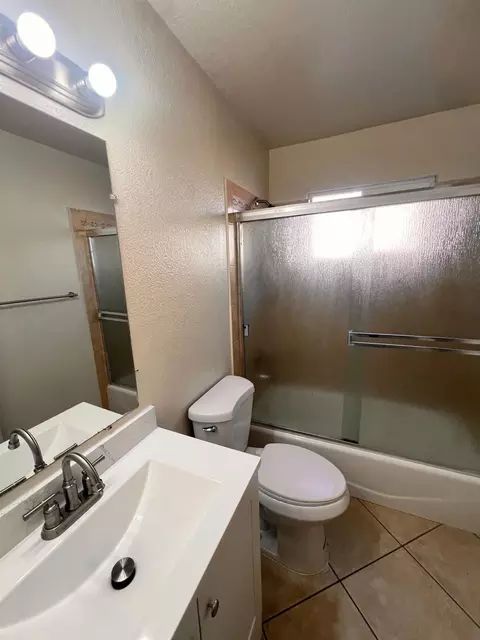 451 Eva St, Manteca, CA 95336 photo 13
