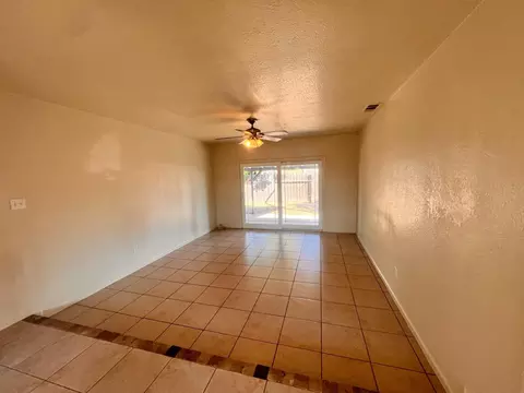 451 Eva St, Manteca, CA 95336 photo 5