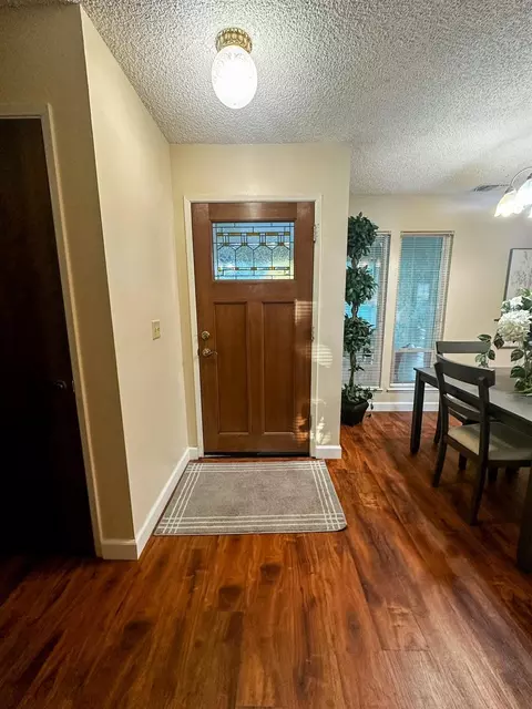 3129 Kobrock Way, Carmichael, CA 95608 photo 9