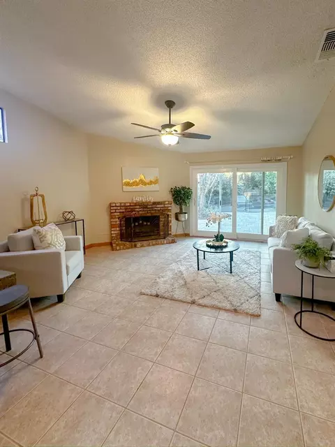 3129 Kobrock Way, Carmichael, CA 95608 photo 18