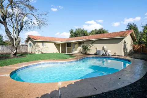 3361 N Olive Ave, Turlock, CA 95382 photo 1