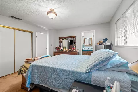 Bedroom - 620 Gold St, Manteca, CA 95336 photo 2 of 2