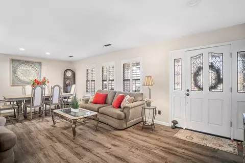 2408 Mountain Ridge Dr, Modesto, CA 95351 photo 9