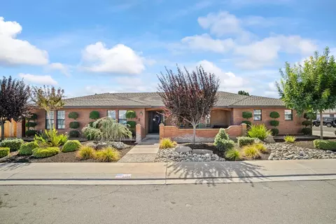 2408 Mountain Ridge Dr, Modesto, CA 95351 photo 2