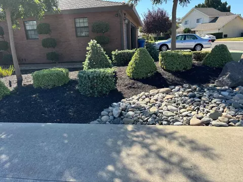 2408 Mountain Ridge Dr, Modesto, CA 95351 photo 7