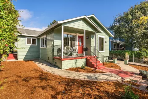 1407 Stannage Ave, Berkeley, CA 94702 photo 3
