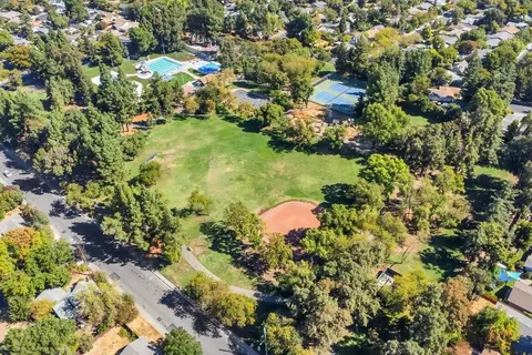 1241 Tulip Ln, Davis, CA 95618 photo 43