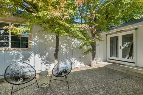 1241 Tulip Ln, Davis, CA 95618 photo 3