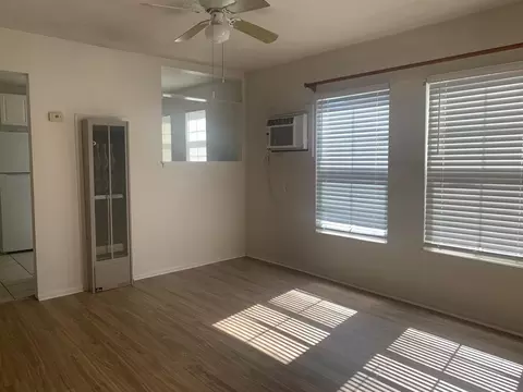 Living - 4605 Summer St, Olivehurst, CA 95961 photo 1 of 1