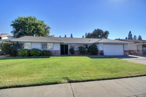 8616 Brodie Ct, Elk Grove, CA 95624