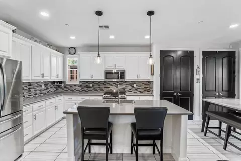 951 Kennedy Dr, Winters, CA 95694 photo 1