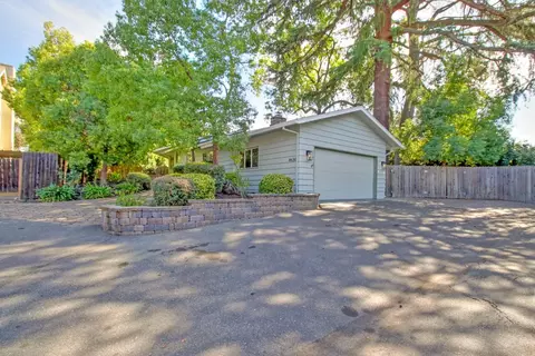 Exterior - 8630 Pershing Ave, Fair Oaks, CA 95628 photo 20 of 23