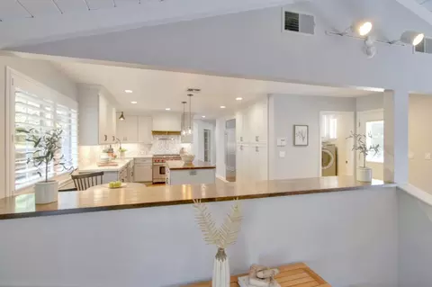 Kitchen - 8630 Pershing Ave, Fair Oaks, CA 95628 photo 1 of 11