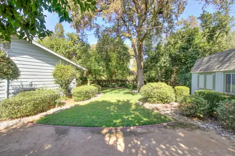 Exterior - 8630 Pershing Ave, Fair Oaks, CA 95628 photo 13 of 23