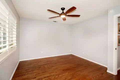 Bedroom - 8630 Pershing Ave, Fair Oaks, CA 95628 photo 5 of 5