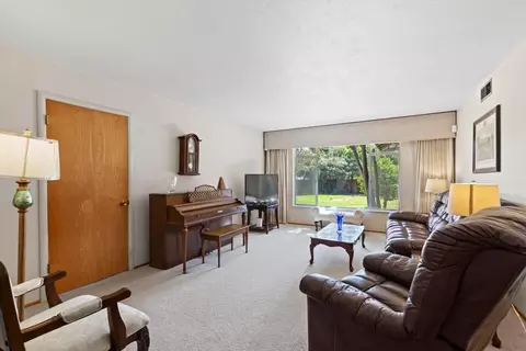 3004 Stanton Cir, Carmichael, CA 95608 photo 3