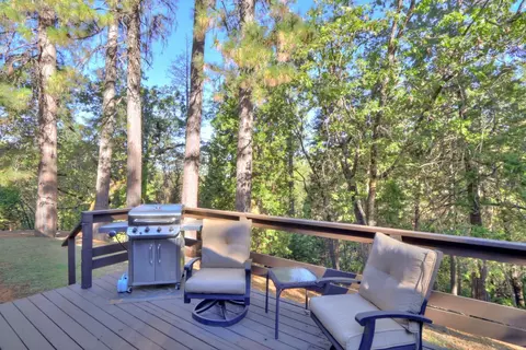 Exterior - 441 Nob Hill Dr, Applegate, CA 95703 photo 8 of 28