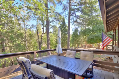 Exterior - 441 Nob Hill Dr, Applegate, CA 95703 photo 6 of 28