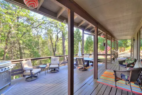 Exterior - 441 Nob Hill Dr, Applegate, CA 95703 photo 4 of 28