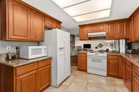 Kitchen - 441 Nob Hill Dr, Applegate, CA 95703 photo 3 of 4