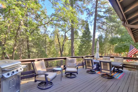 Exterior - 441 Nob Hill Dr, Applegate, CA 95703 photo 5 of 28