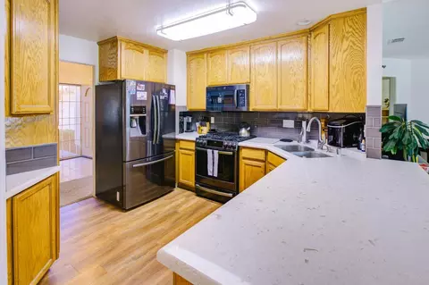 Kitchen - 1722 Brookside Dr, Manteca, CA 95336 photo 2 of 3