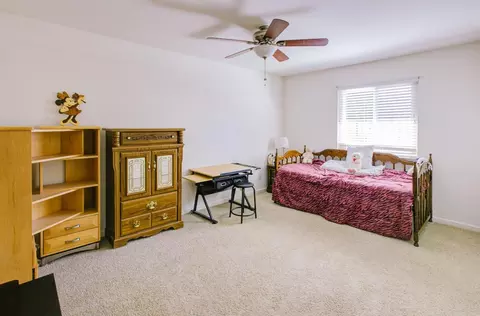 Bedroom - 1722 Brookside Dr, Manteca, CA 95336 photo 3 of 8