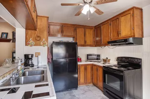 Kitchen - 3435 Blaker Rd, Ceres, CA 95307 photo 3 of 6