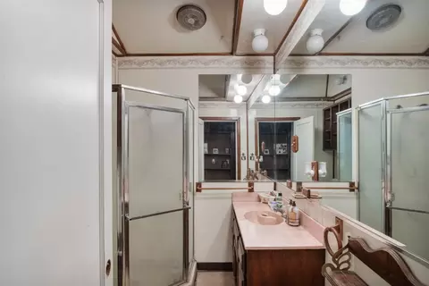 Bath - 3435 Blaker Rd, Ceres, CA 95307 photo 1 of 4
