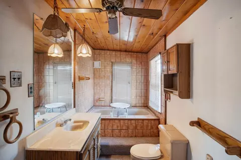 Bath - 3435 Blaker Rd, Ceres, CA 95307 photo 2 of 4