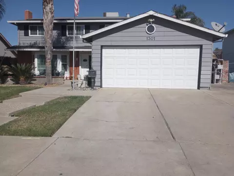 1301 W Lowell, Tracy, CA 95376 photo 1