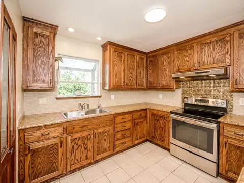 1016 Hemenway St, Winters, CA 95694 photo 11