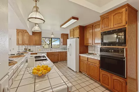 12953 E Tokay Colony Rd, Lodi, CA 95240 photo 7