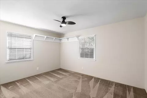 Bedroom - 2100 Gordon Ave, Modesto, CA 95350 photo 2 of 4