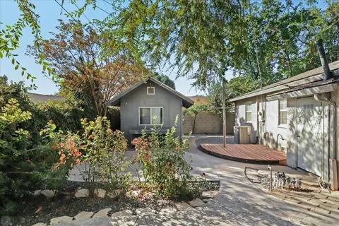 Exterior - 2100 Gordon Ave, Modesto, CA 95350 photo 12 of 12