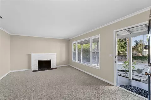 Living - 2100 Gordon Ave, Modesto, CA 95350 photo 1 of 9