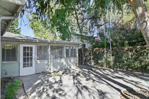 Exterior - 2100 Gordon Ave, Modesto, CA 95350 photo 7 of 12