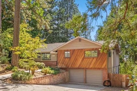 10259 Banner Lava Cap Rd, Nevada City, CA 95959