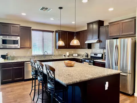 4609 Amaryllis Cir, Keyes, CA 95328 photo 5