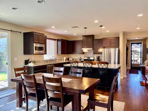 4609 Amaryllis Cir, Keyes, CA 95328 photo 9