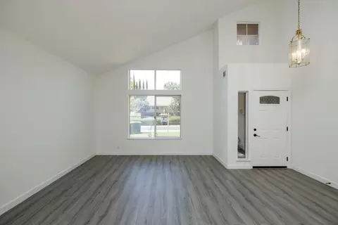 1498 Monterey Ct, Tracy, CA 95376 photo 9