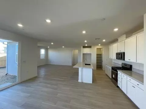 1862 Apiary Way, Hughson, CA 95326 photo 4