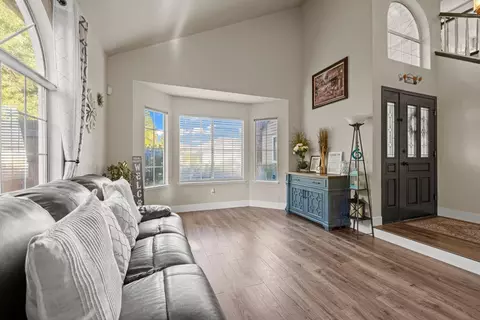 8149 Chimango Ct, Antelope, CA 95843 photo 5