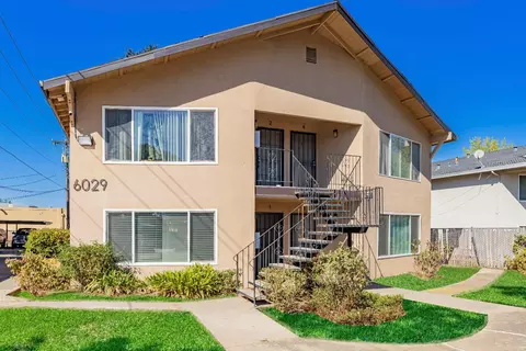 6029 Northcrest Cir, Carmichael, CA 95608 photo 2