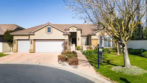 Exterior - 4725 Via Brezza, Modesto, CA 95357 photo 11 of 12