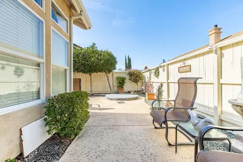 Exterior - 4725 Via Brezza, Modesto, CA 95357 photo 7 of 12