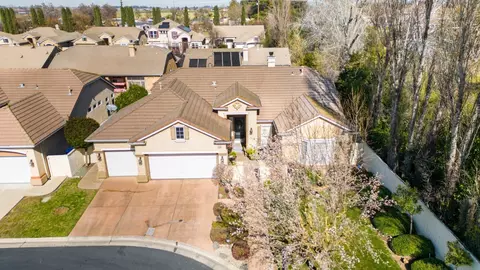 View/Area - 4725 Via Brezza, Modesto, CA 95357 photo 6 of 9