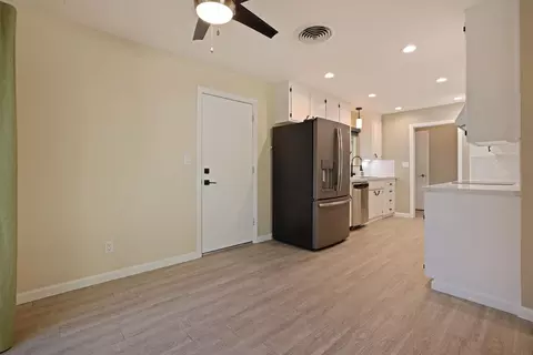 1009 Wolverine Way, Modesto, CA 95355 photo 13