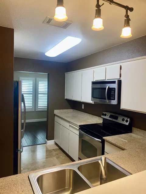 2401 Eilers Ln #607, Lodi, CA 95242 photo 11