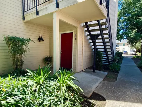 2401 Eilers Ln #607, Lodi, CA 95242 photo 2
